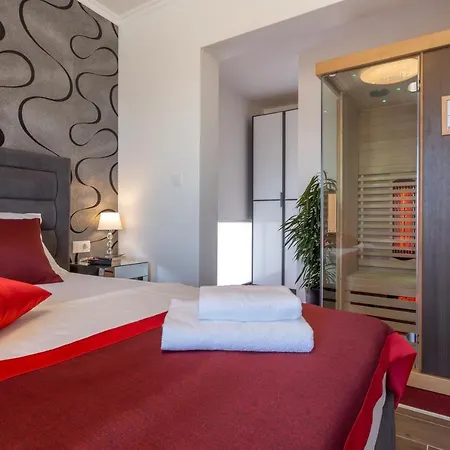 Pleasure Apartment Bol